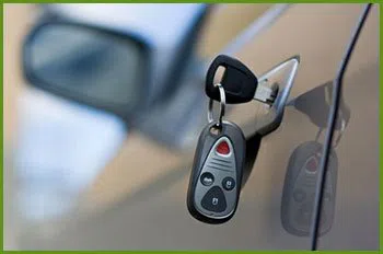 Neighborhood Locksmith Services Detroit, MI 313-454-4003 - 18-car-unlock